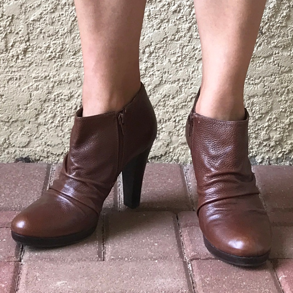 Matisse Ellie Brown Leather Heeled Bootie